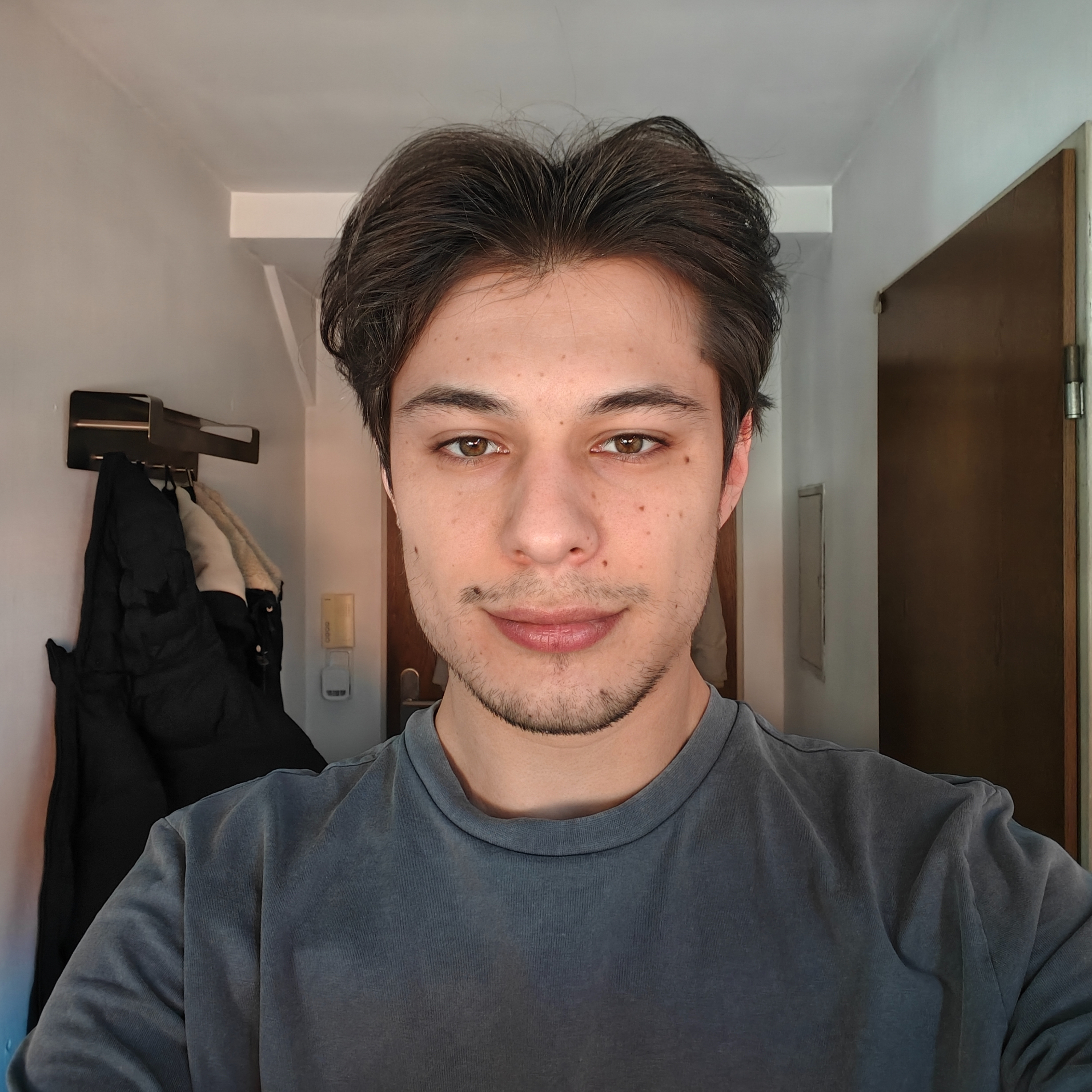 Selfie of a man uploaded to HeadshotPro AI headshot generator